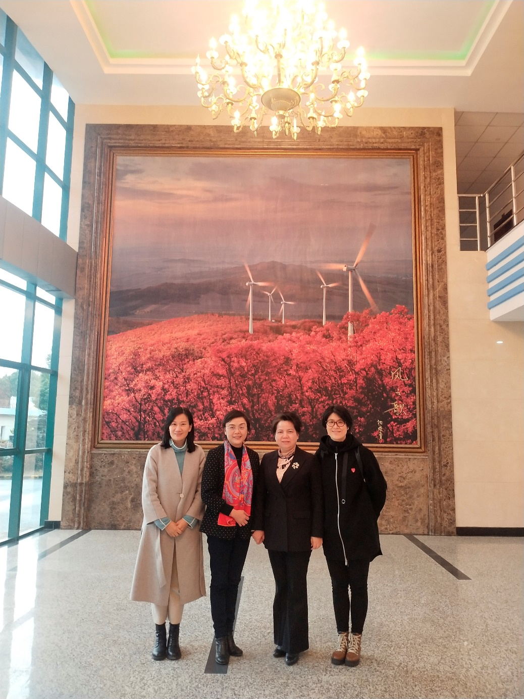 Weng Wenlei, Vice Chairman of Shanghai Women's Federation, visited our company